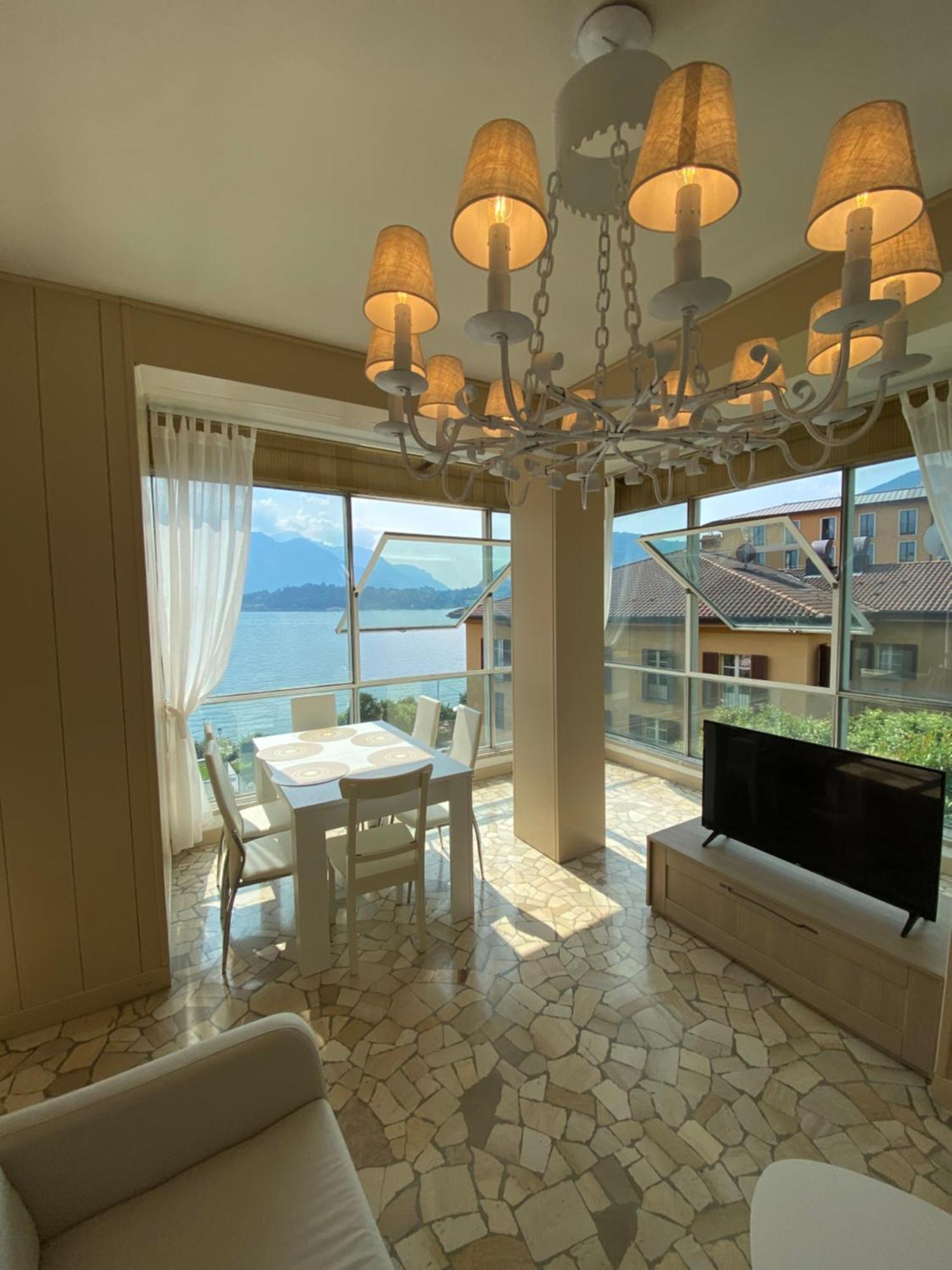 Como Lake Panorama Apartment Cadenabbia Luaran gambar