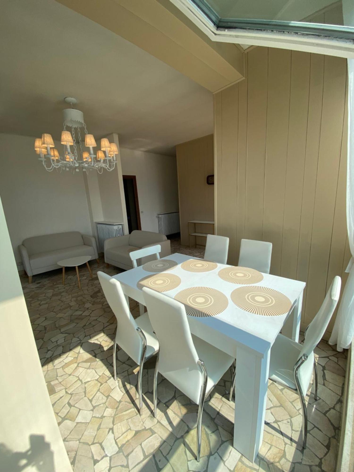 Como Lake Panorama Apartment Cadenabbia Luaran gambar
