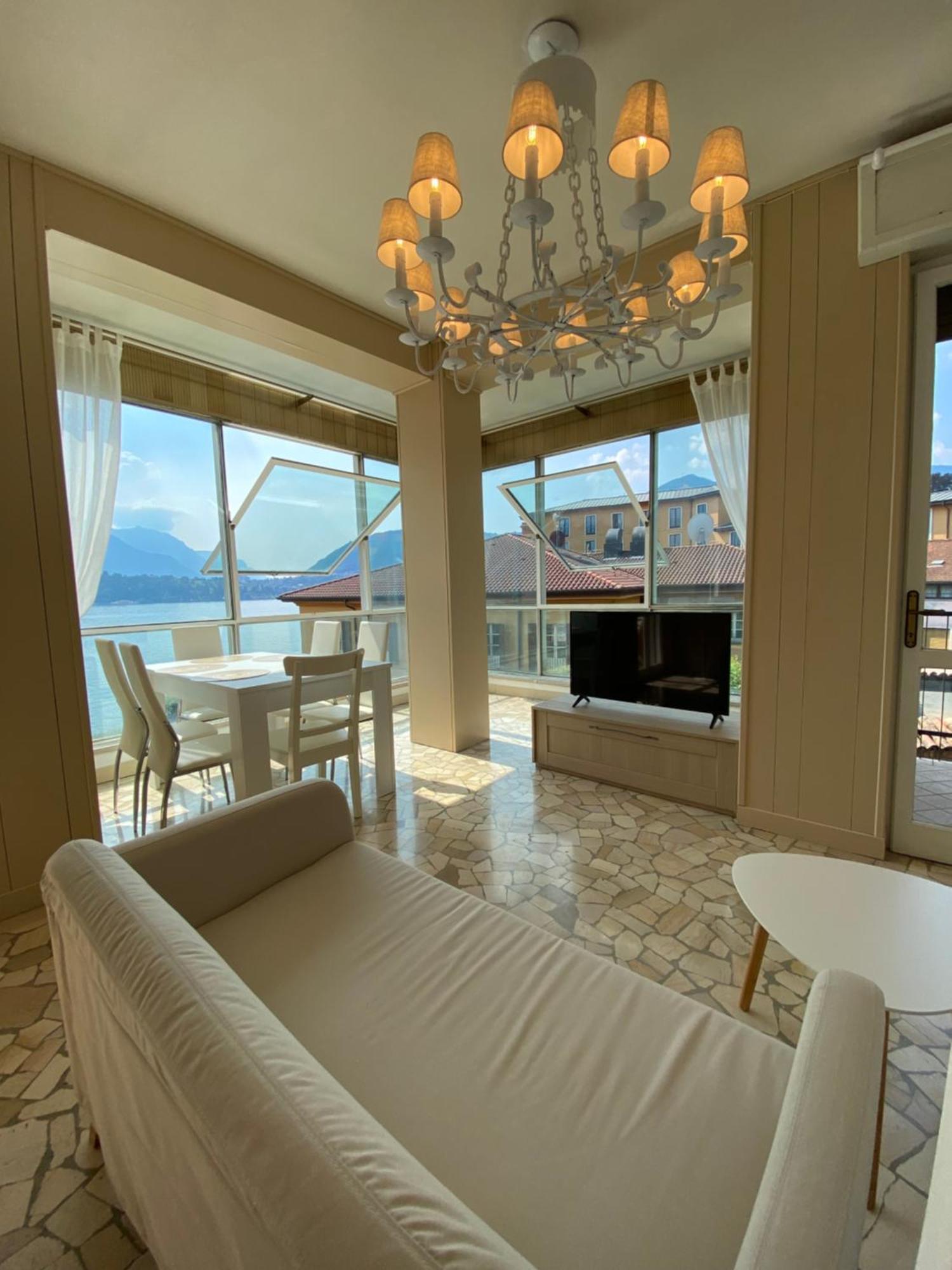 Como Lake Panorama Apartment Cadenabbia Luaran gambar